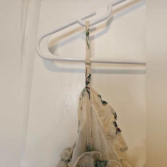 Gilli Tropical Plant Wrap Dress - Picture 6 of 7